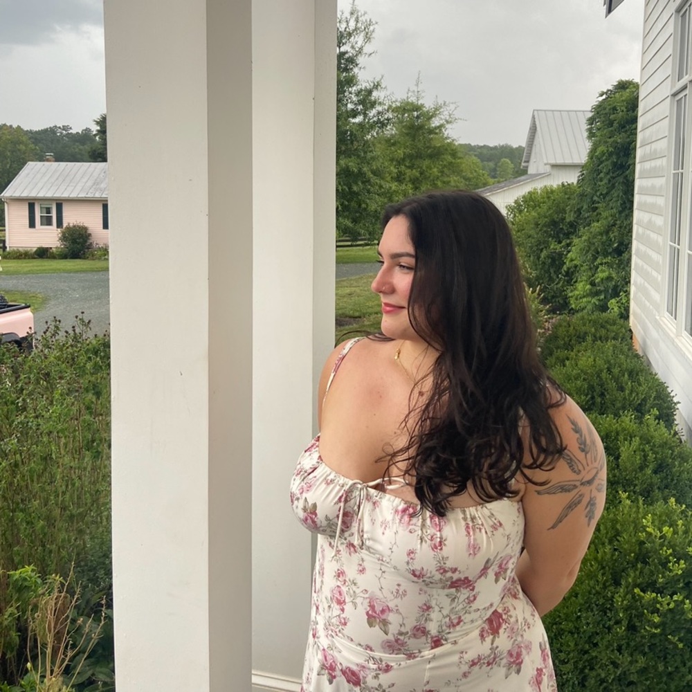 Meet your Posher, Jennifer